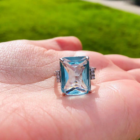 NEW Aquamarine Sterling Silver Ring - Picture 3 of 7